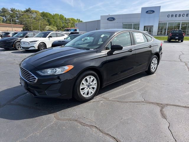 Certified 2019 Ford Fusion S image 3