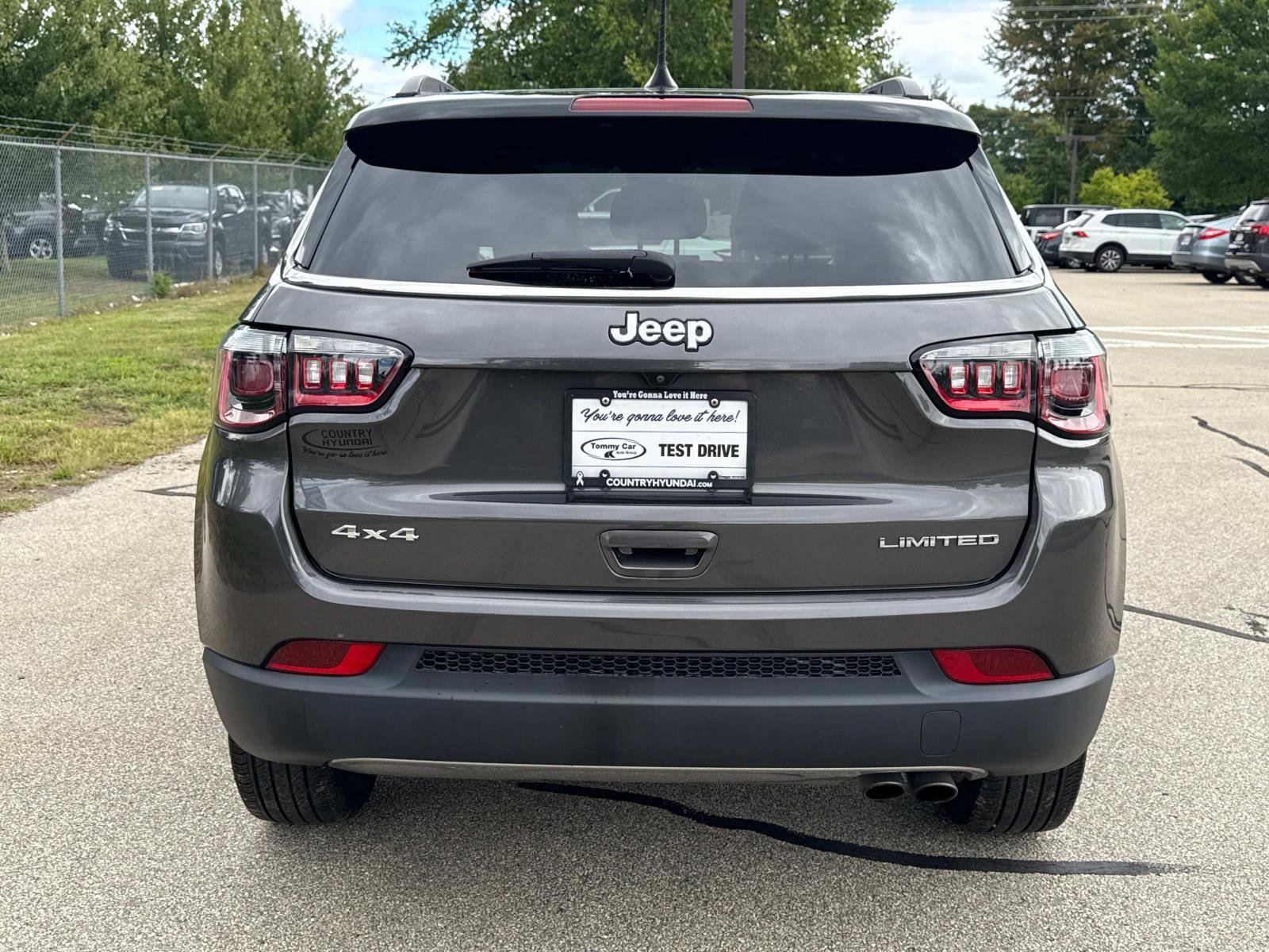 Used 2022 Jeep Compass Limited image 6