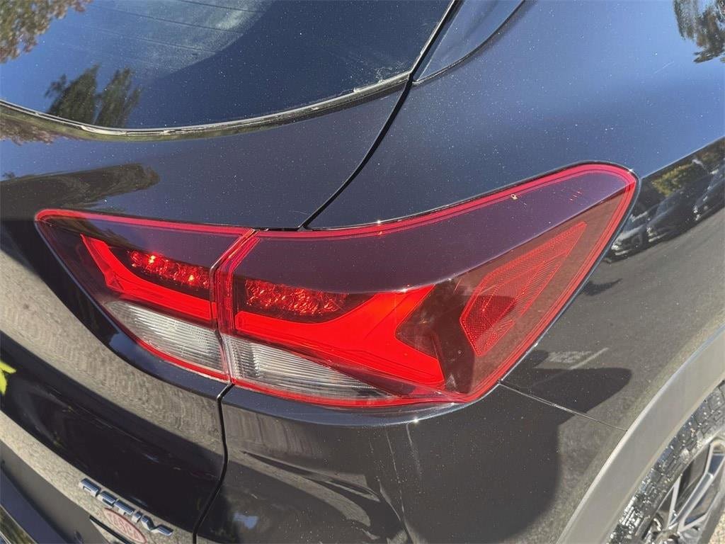 Used 2022 Chevrolet TrailBlazer ACTIV w/ Technology Package image 10