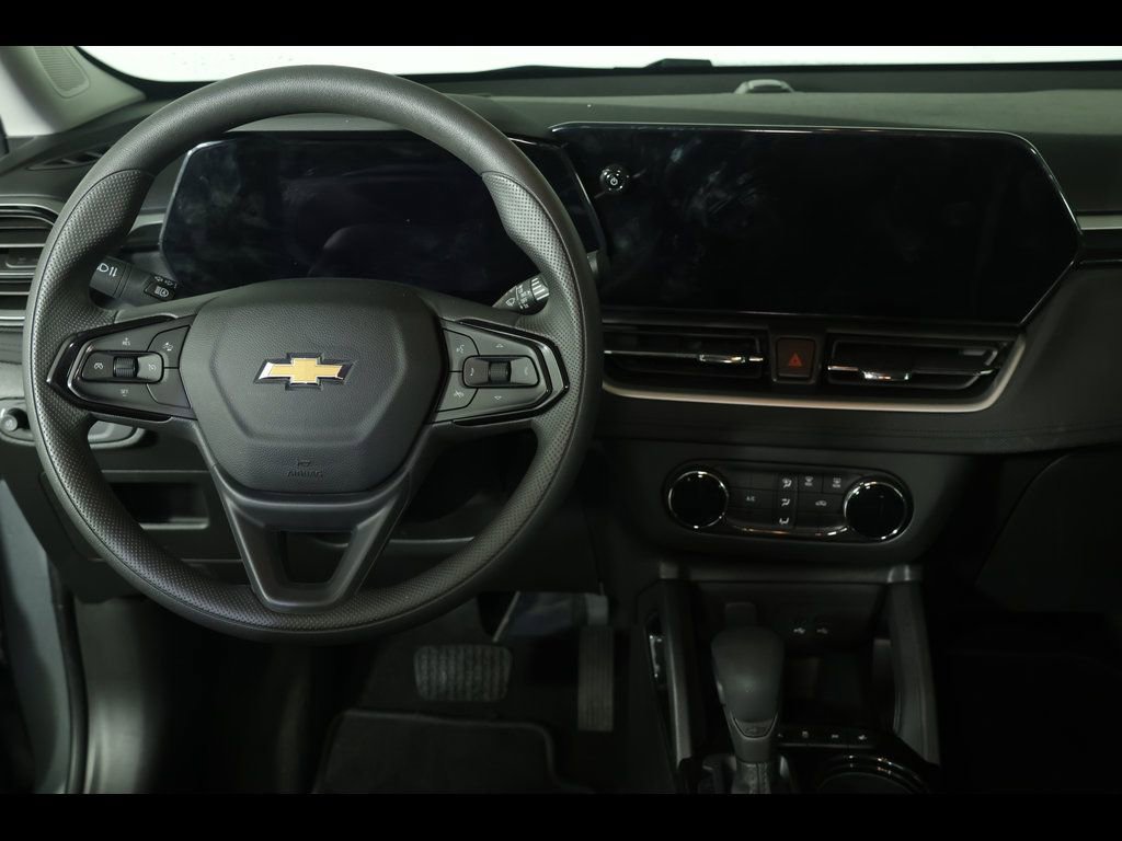 Used 2024 Chevrolet TrailBlazer LS w/ LS Convenience Package image 15