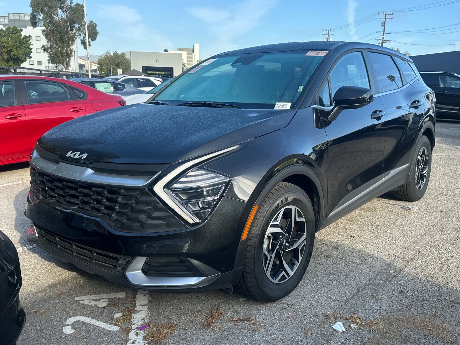 Used 2024 Kia Sportage LX image 2