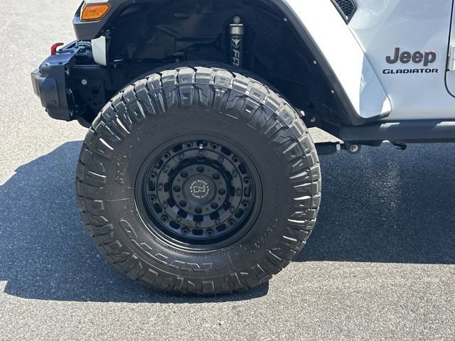 Used 2021 Jeep Gladiator Rubicon AWD/4WD image 15