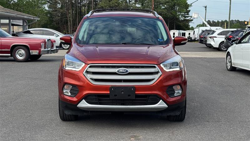 Used 2019 Ford Escape Titanium AWD/4WD image 3