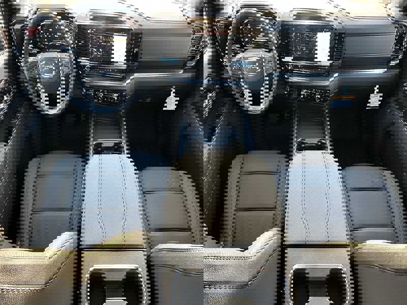 New 2026 GMC Sierra 2500 SLT image 18