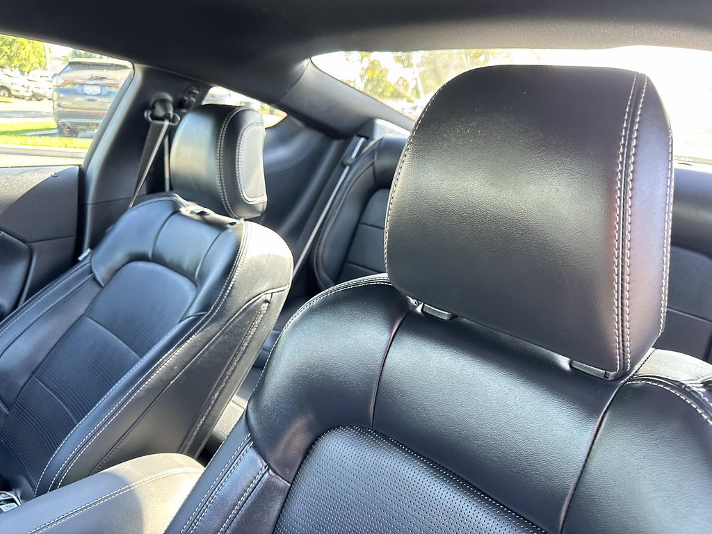 Used 2025 Ford Mustang GT Premium RWD image 32