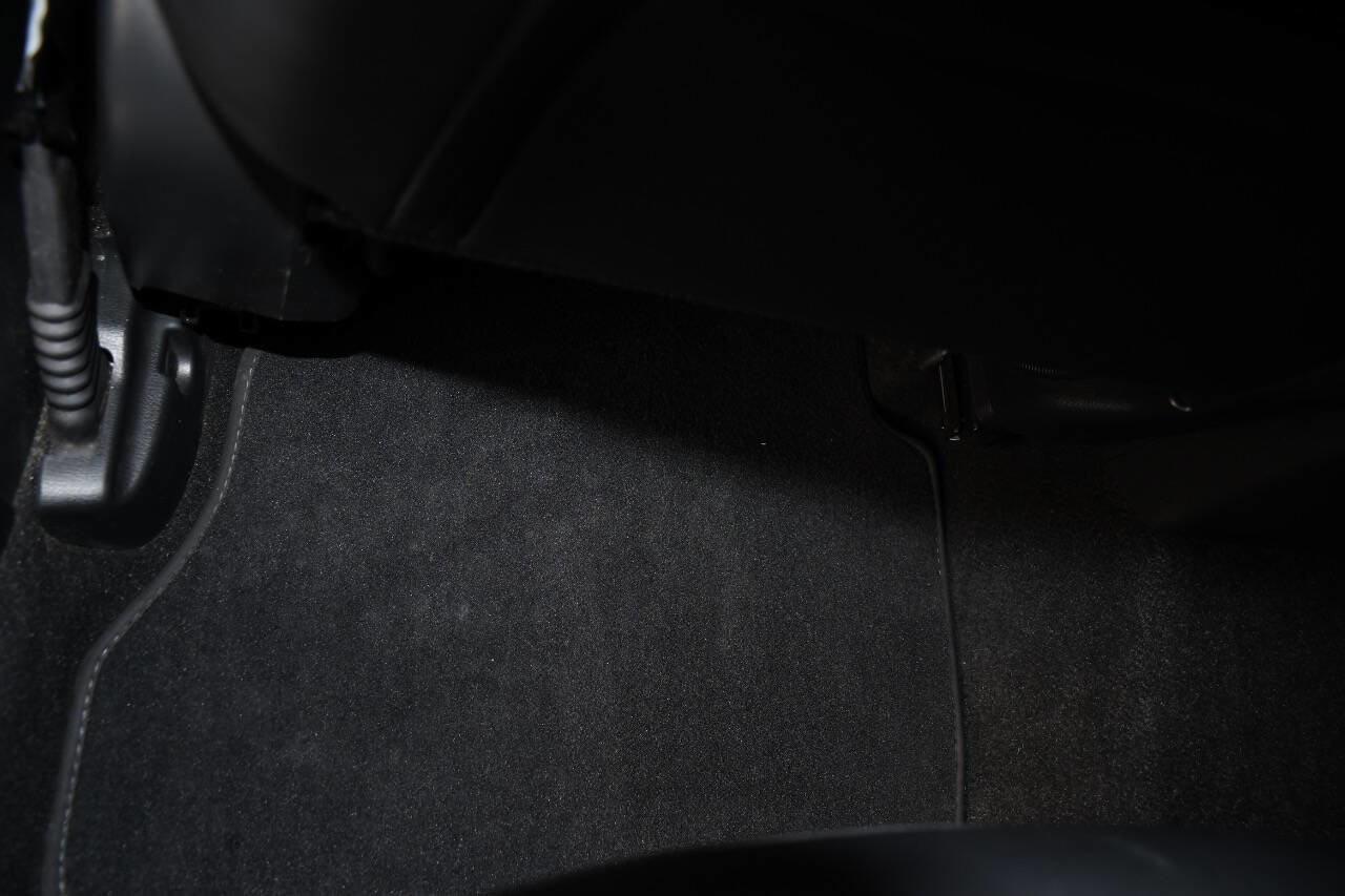 Used 2018 MAZDA CX-5 Touring w/ Preferred Equipment Package image 17