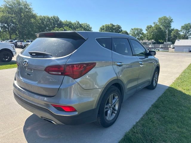 Used 2018 Hyundai Santa Fe Sport FWD image 3
