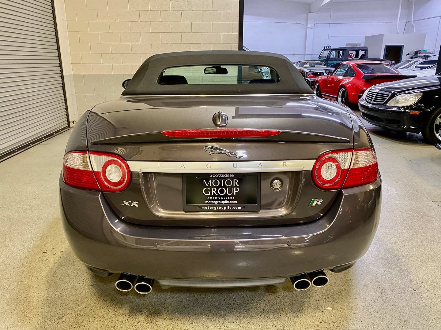 Used 2008 Jaguar XKR R RWD image 9