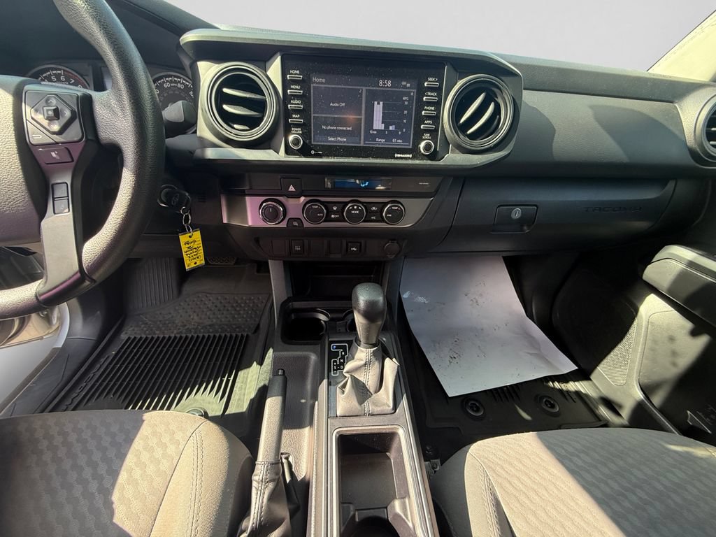 Used 2022 Toyota Tacoma SR AWD/4WD image 12