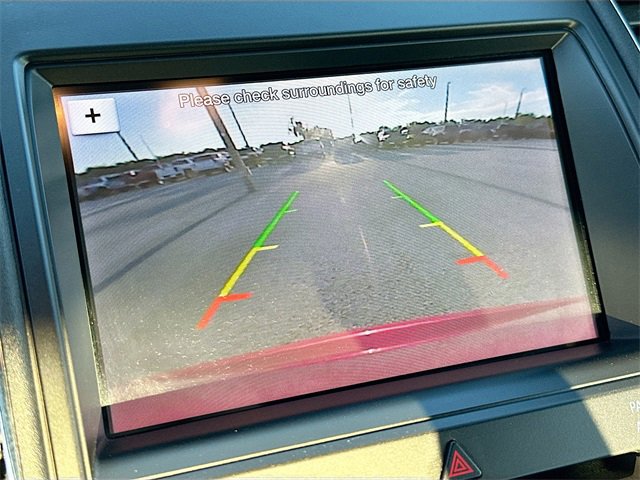 Used 2019 Ford Taurus SHO image 13