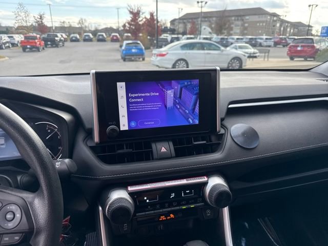 Used 2024 Toyota RAV4 LE image 14