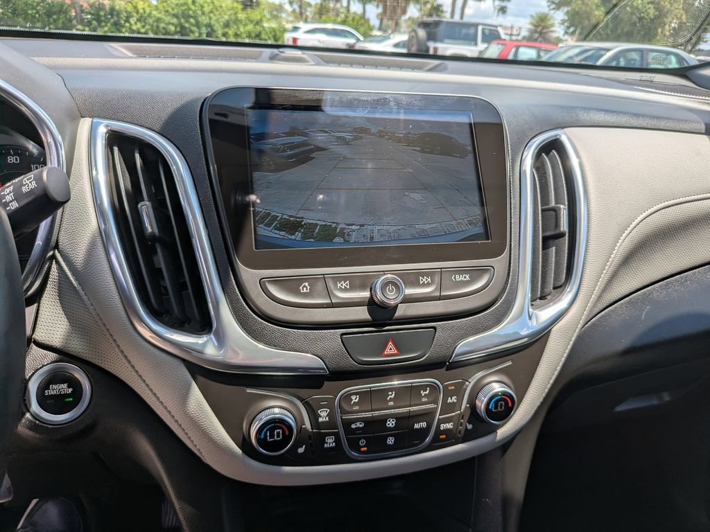 Used 2018 Chevrolet Equinox Premier FWD image 27