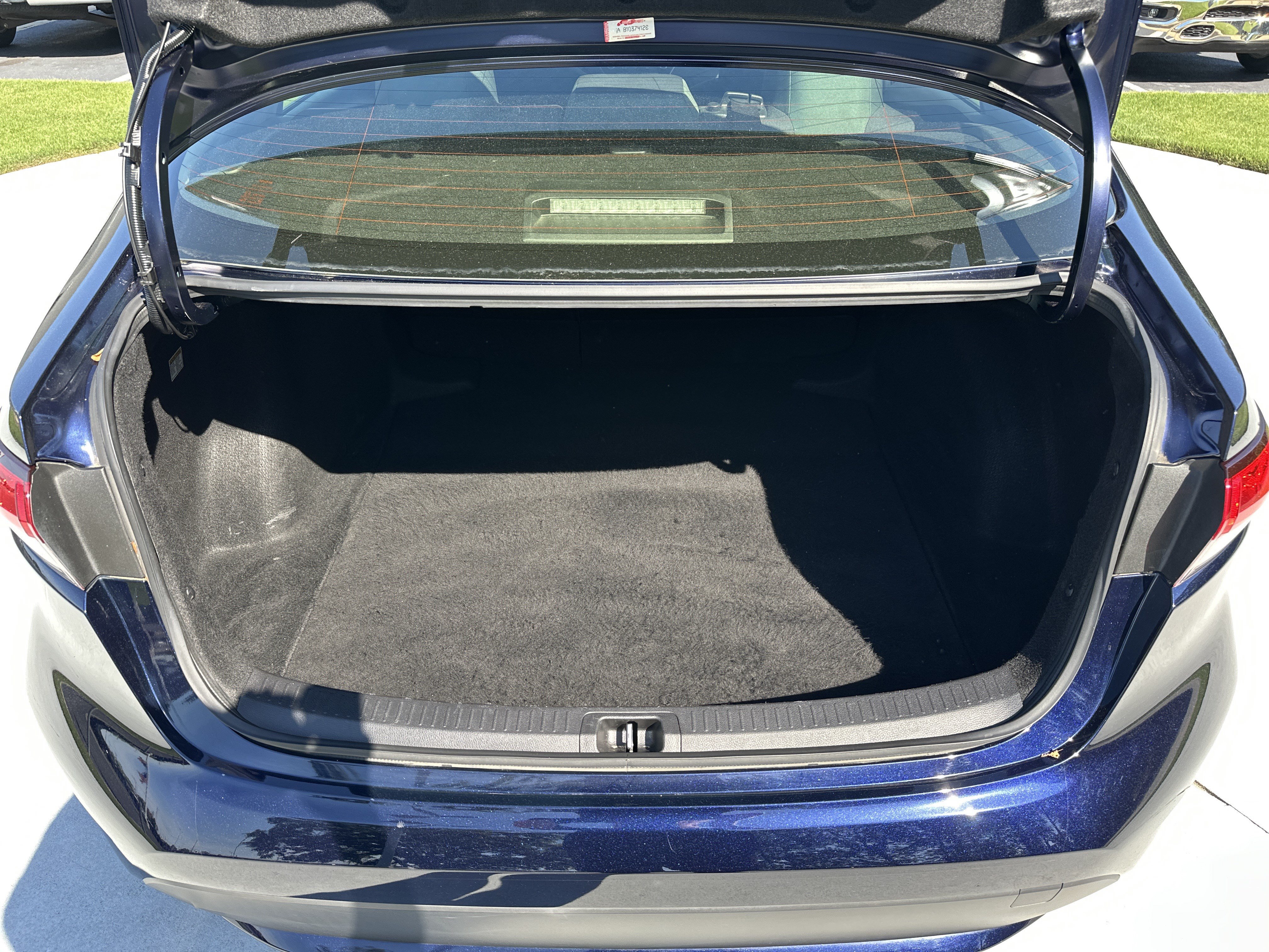 Certified 2022 Toyota Corolla LE FWD image 32