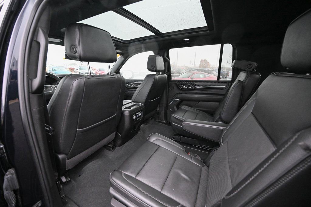 Used 2023 GMC Yukon XL Denali image 20