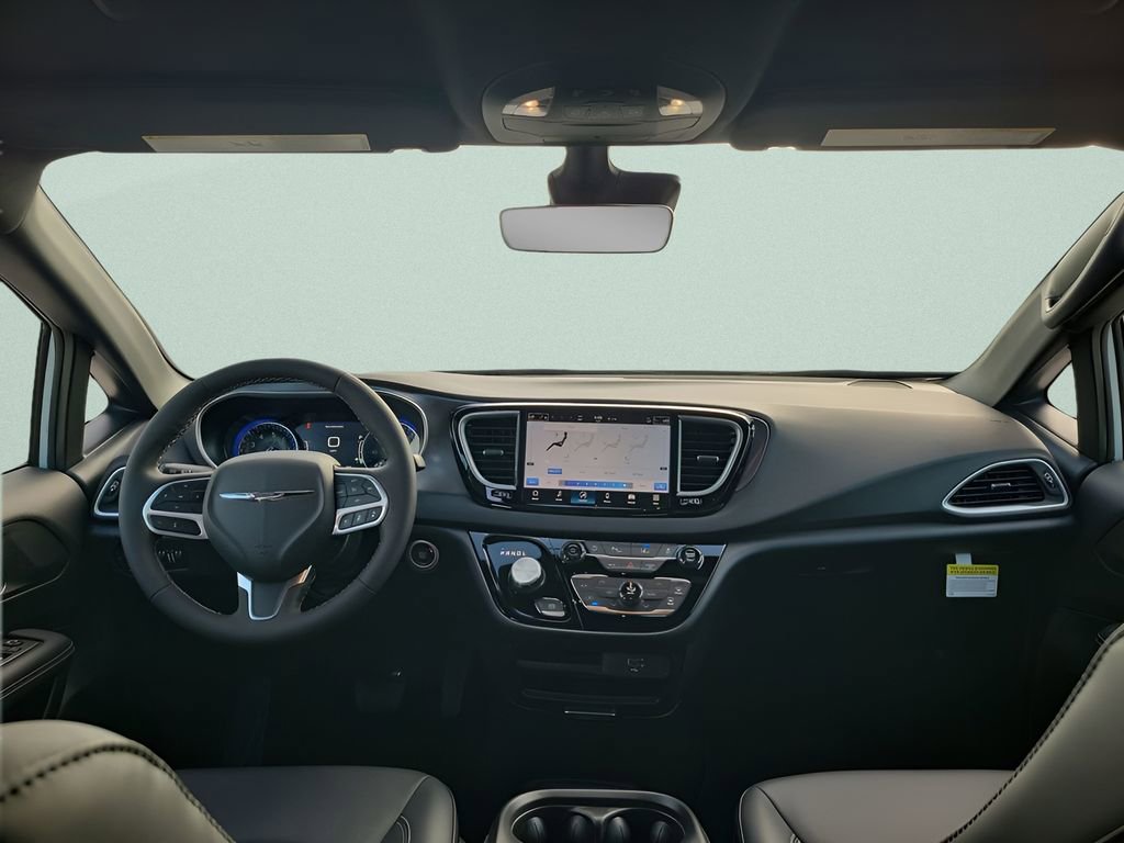 New 2026 Chrysler Voyager LX image 10