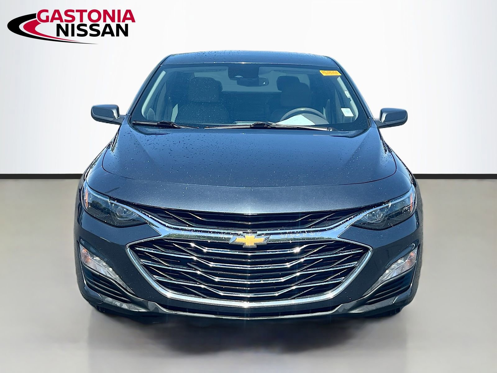 Used 2019 Chevrolet Malibu LT w/ Leather Package image 2