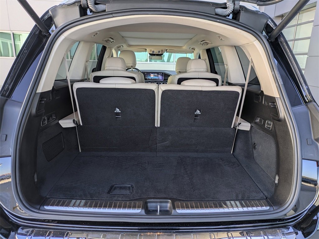 Used 2023 Mercedes-Benz GLS 450 4MATIC image 13