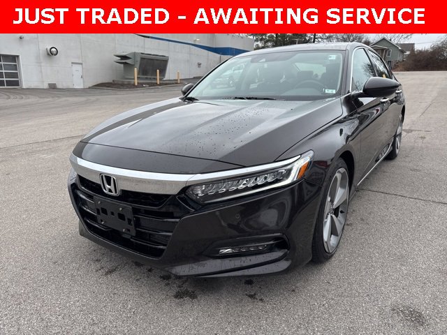 Used 2018 Honda Accord Touring video 1
