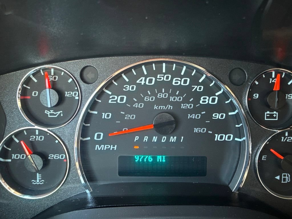 Used 2024 GMC Savana 2500 w/ Driver Convenience Package RWD image 18
