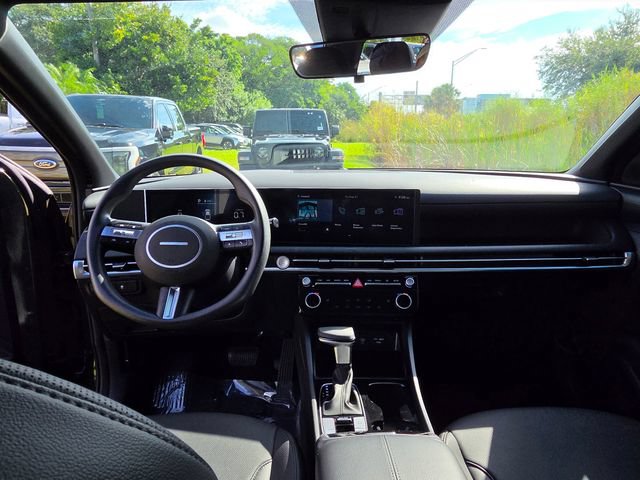 Used 2025 Hyundai Santa Cruz SEL FWD image 24