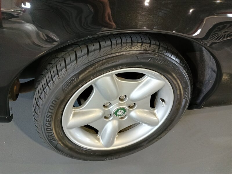 Used 1997 Jaguar XK8 Convertible image 55