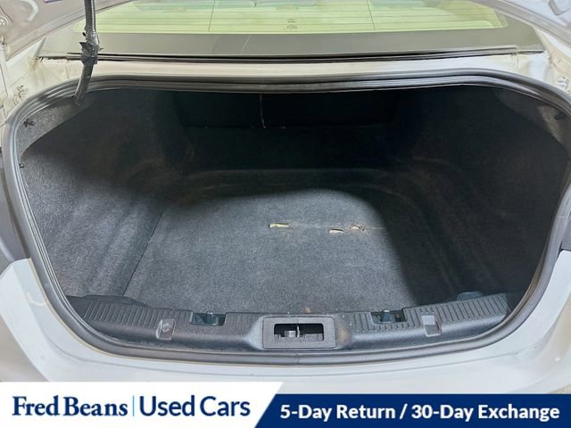 Used 2018 Ford Taurus SE FWD image 26