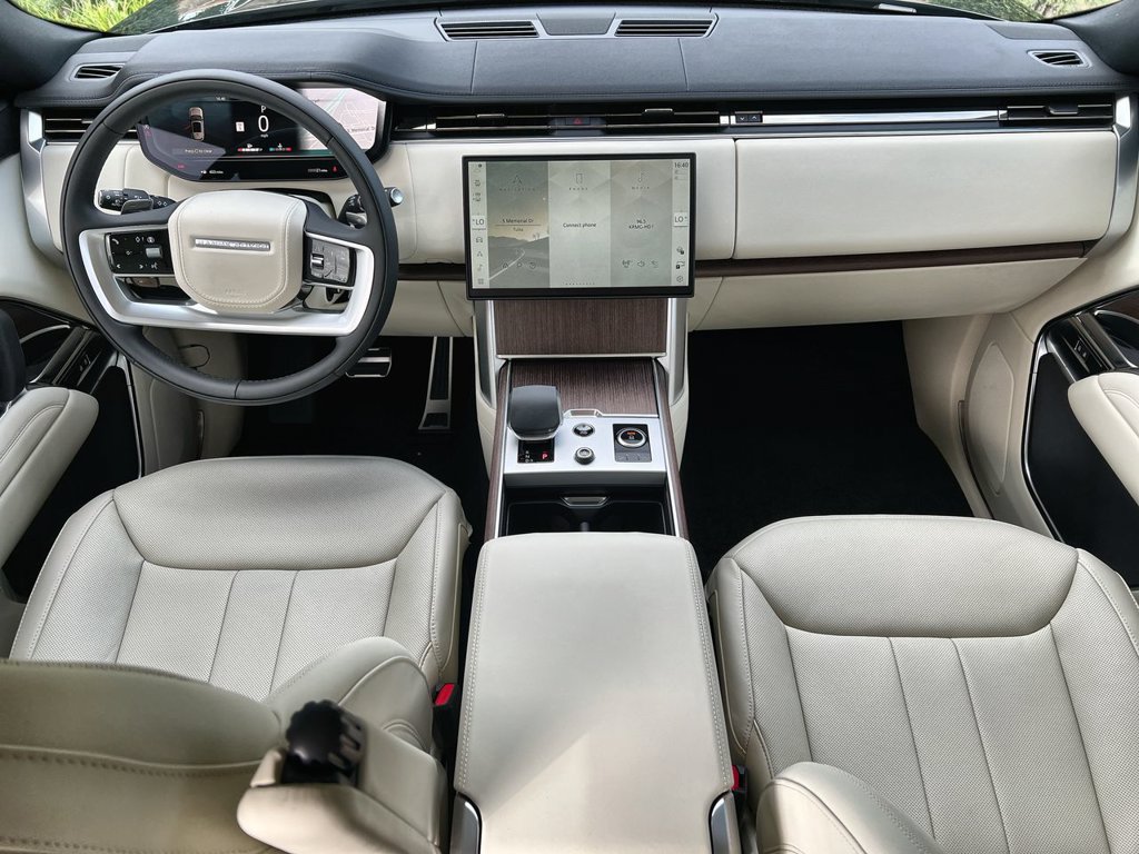 New 2027 Land Rover Range Rover Long Wheelbase SE AWD/4WD image 12