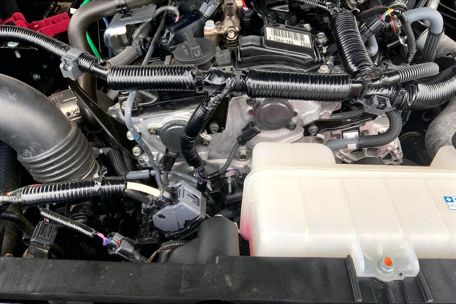 Used 2026 Toyota Tacoma SR5 AWD/4WD image 33