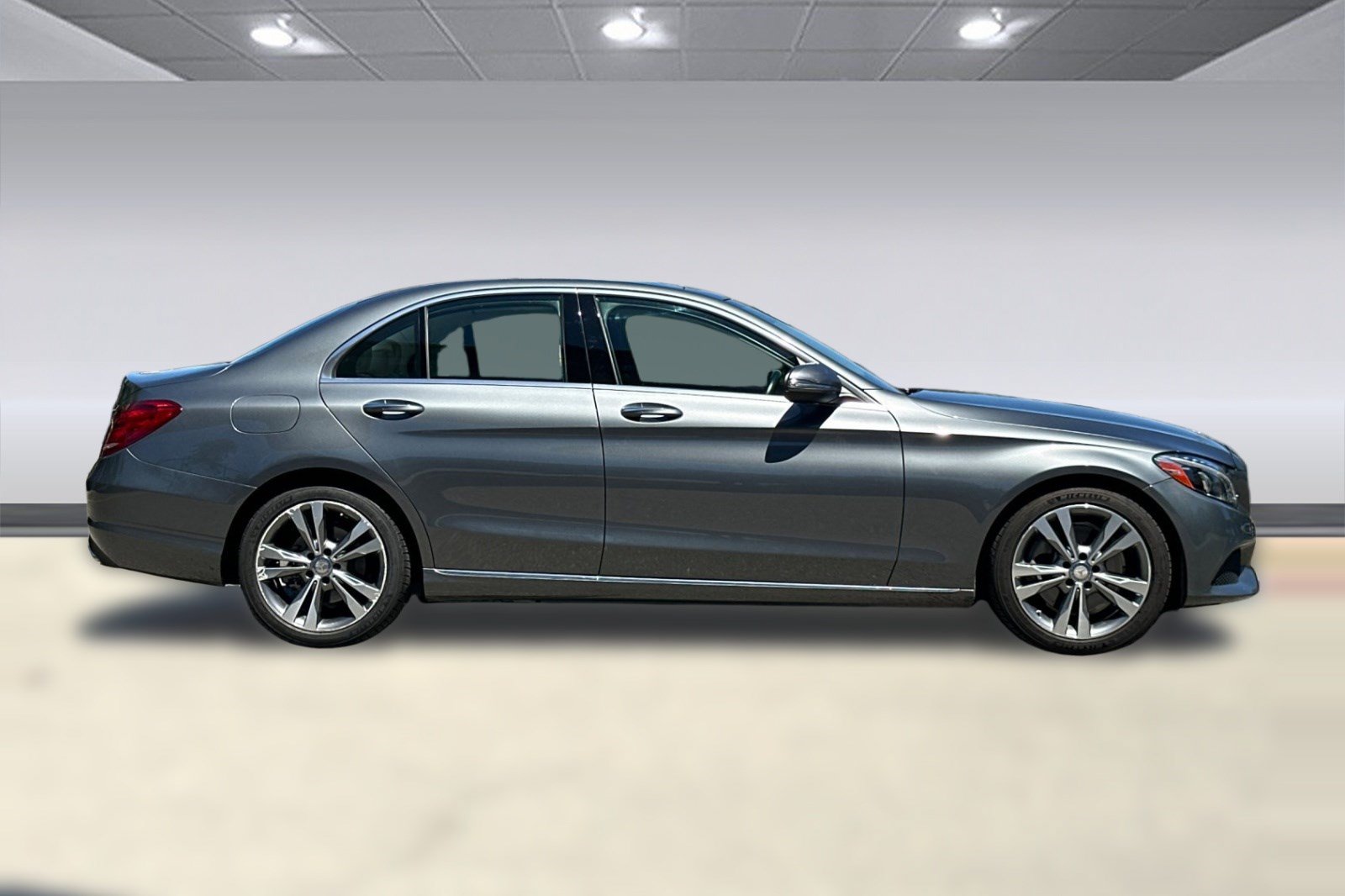 Used 2017 Mercedes-Benz C 300 Sedan image 8