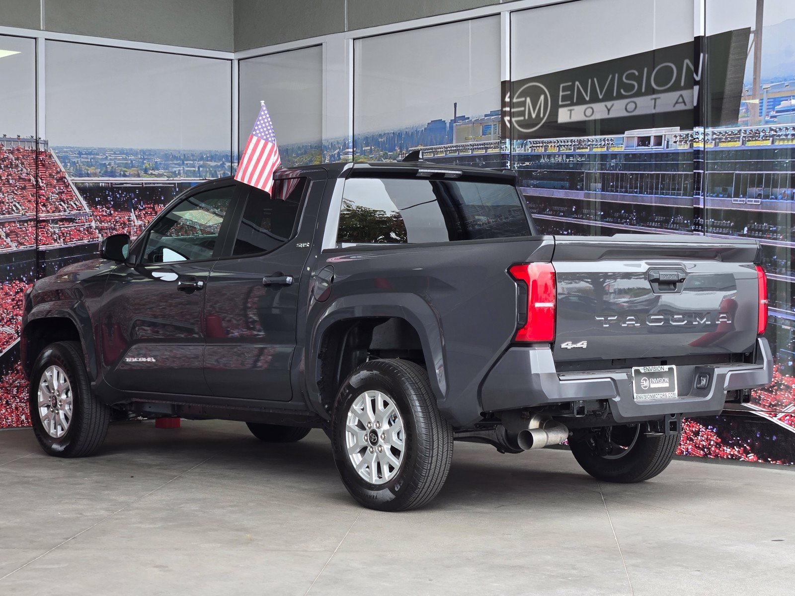 Certified 2026 Toyota Tacoma SR5 AWD/4WD image 6