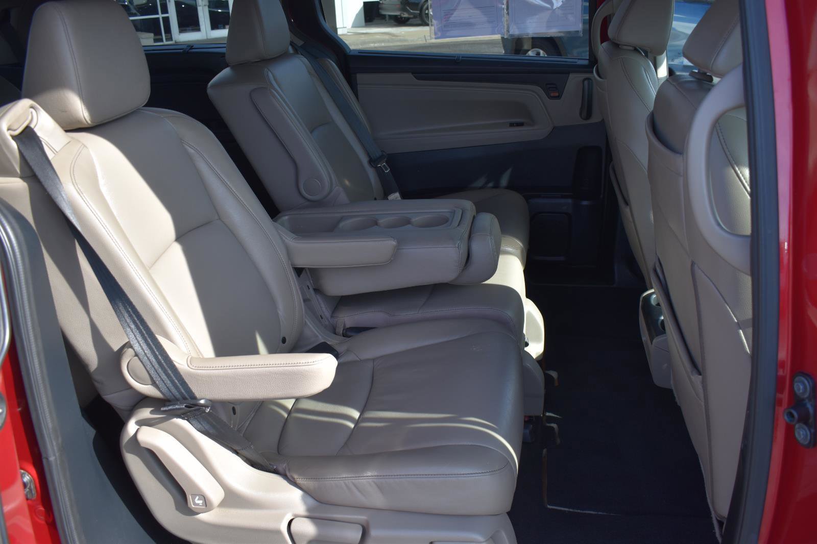 Used 2023 Honda Odyssey Touring image 17