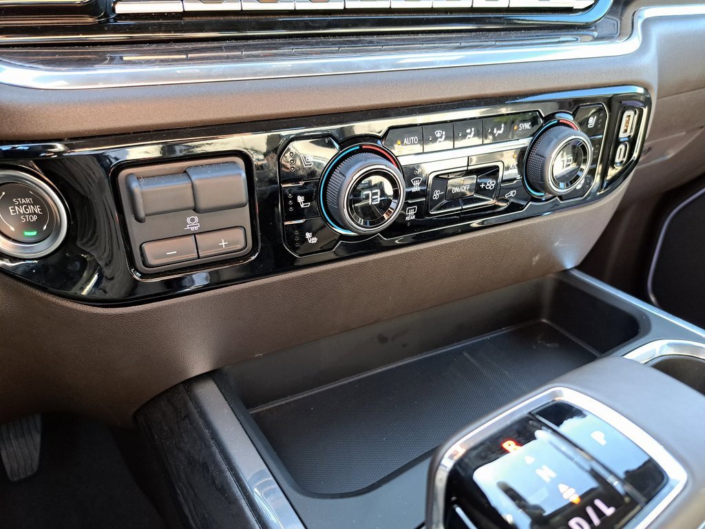 Used 2025 Chevrolet Silverado 1500 LTZ w/ LTZ Premium Package image 19