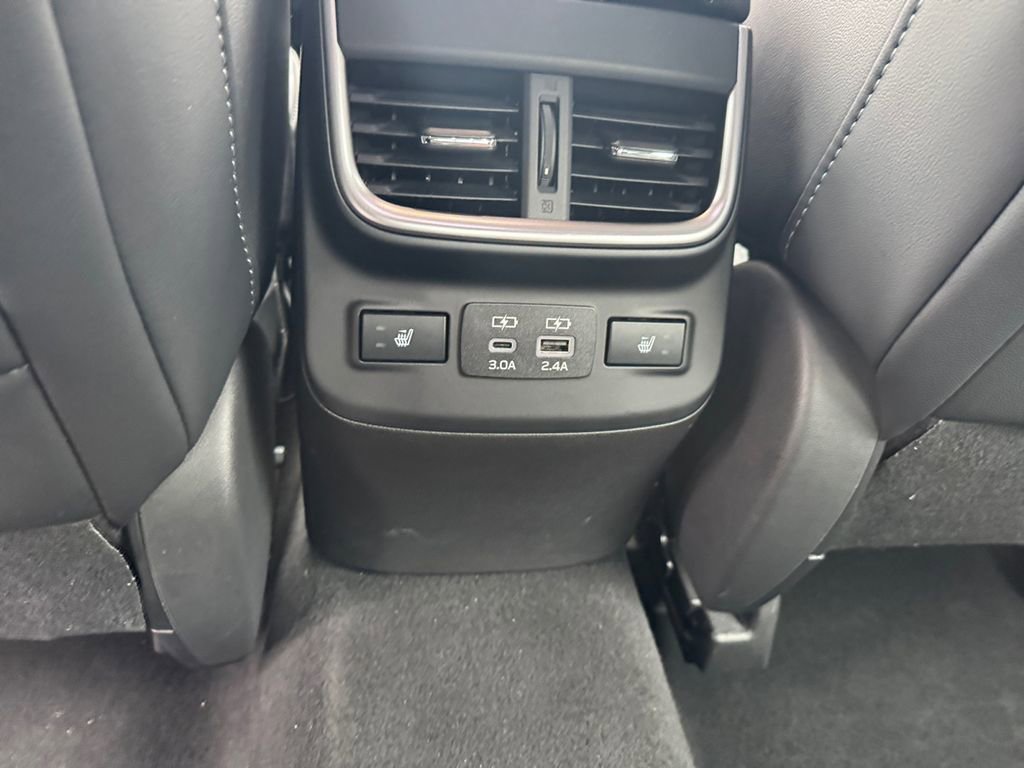 Used 2023 Subaru Legacy Limited image 20