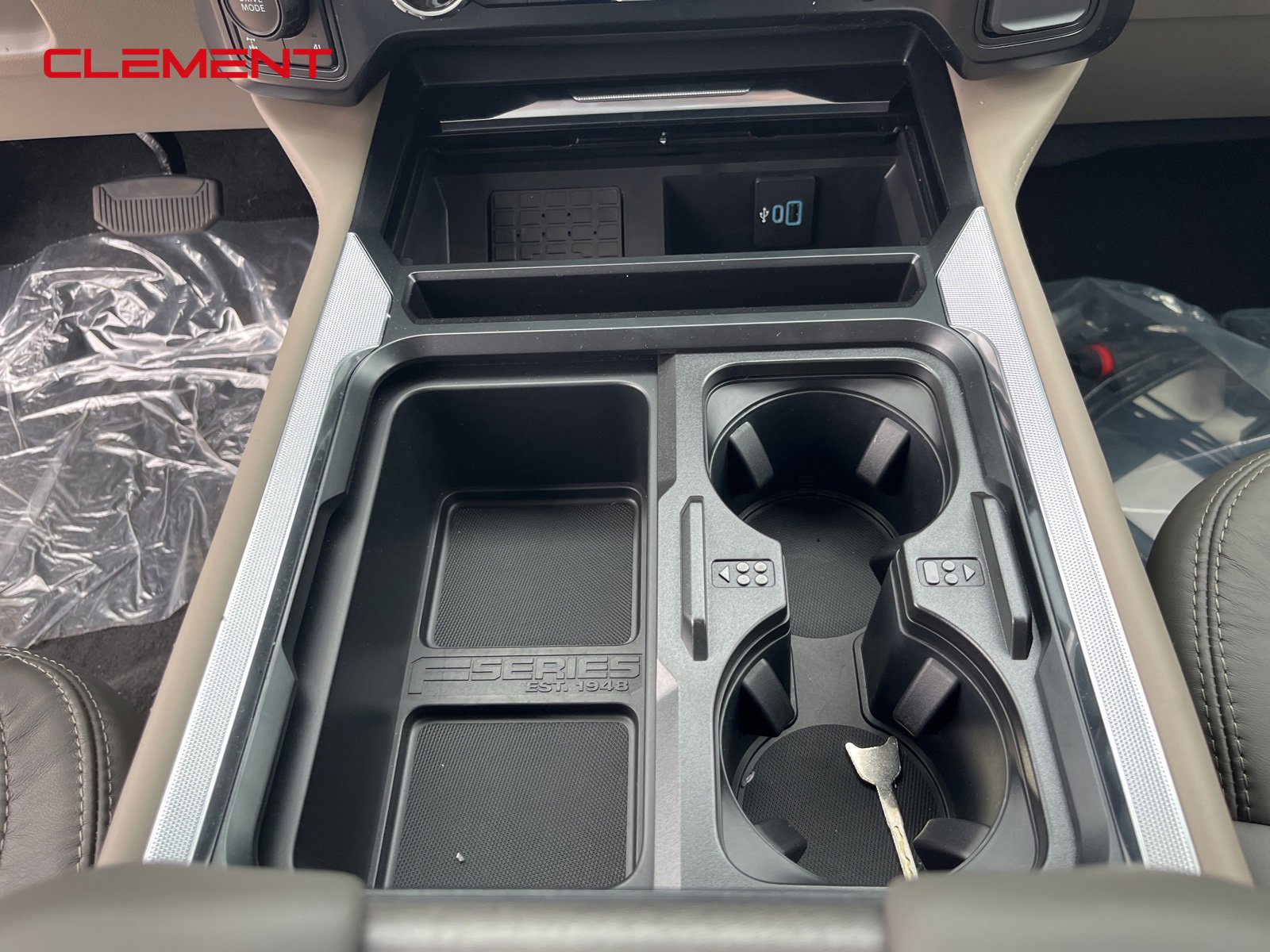 New 2026 Ford F250 Platinum image 19