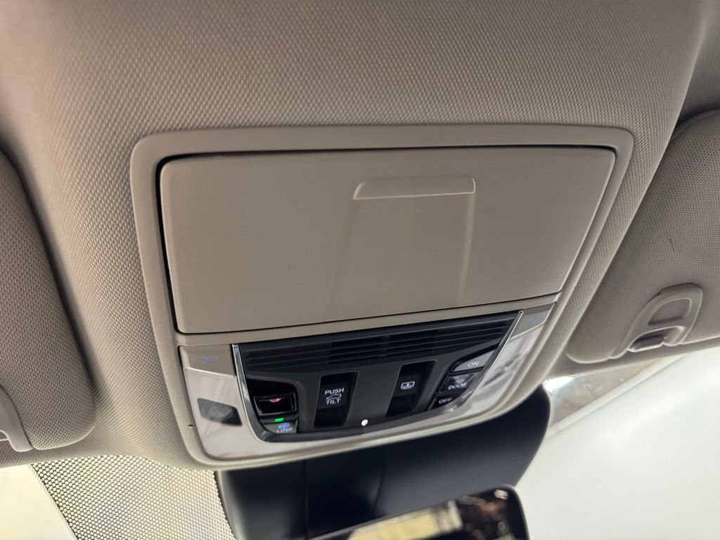 Used 2020 Acura RDX AWD image 31