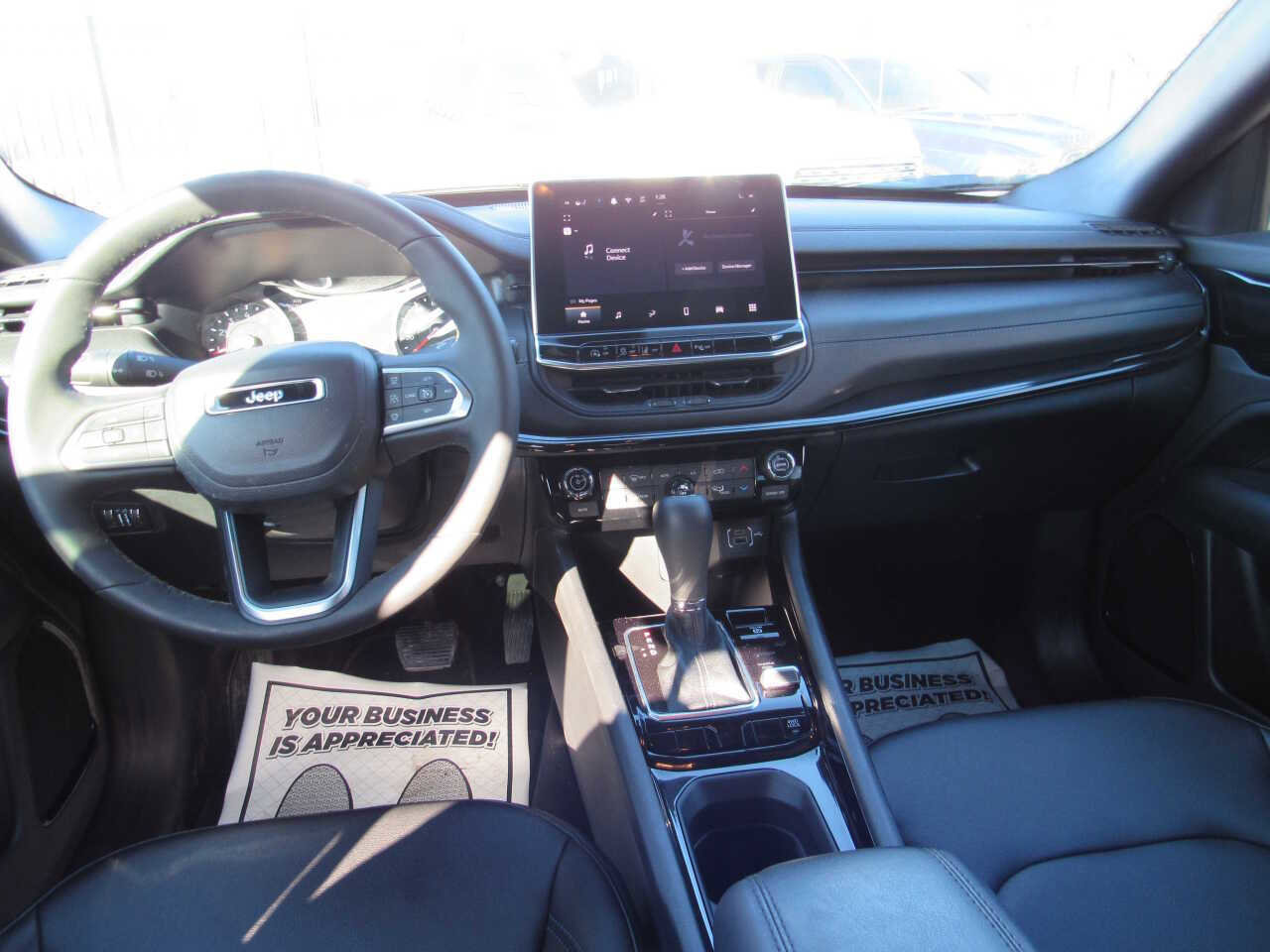 Used 2026 Jeep Compass Limited image 11