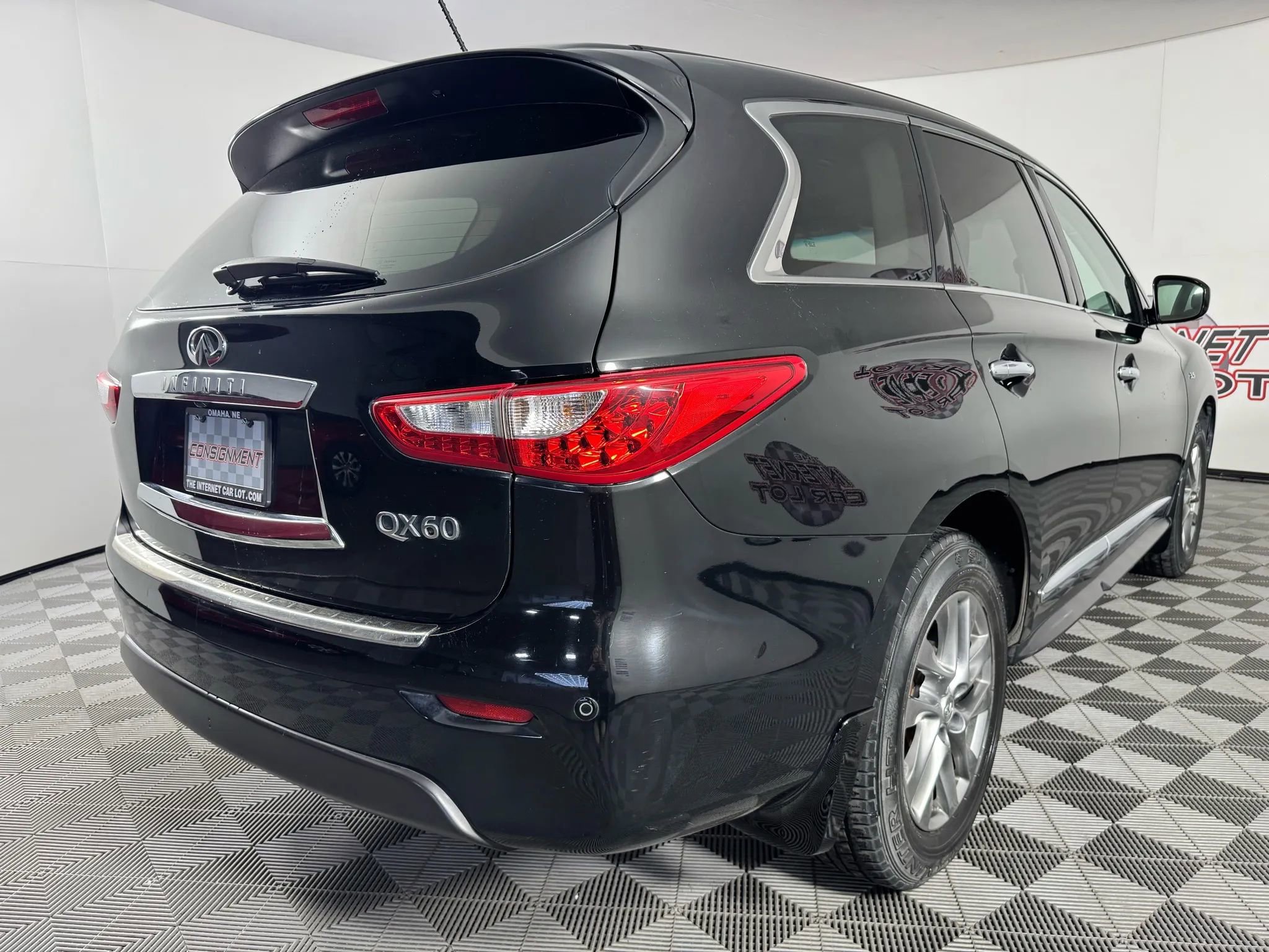 Used 2014 INFINITI QX60 AWD w/ Premium Plus Package image 29