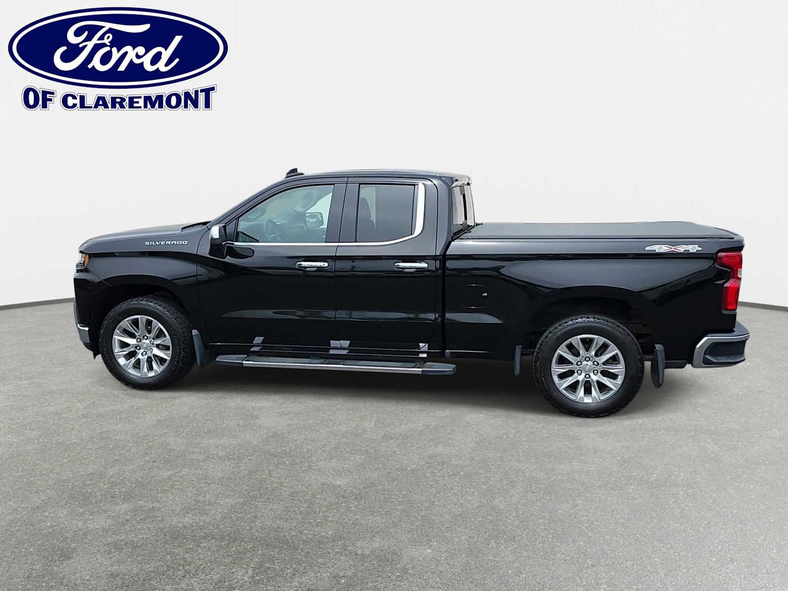 Used 2019 Chevrolet Silverado 1500 LTZ w/ LTZ Plus Package AWD/4WD image 5