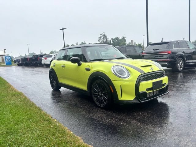 Used 2024 MINI Cooper S FWD image 4