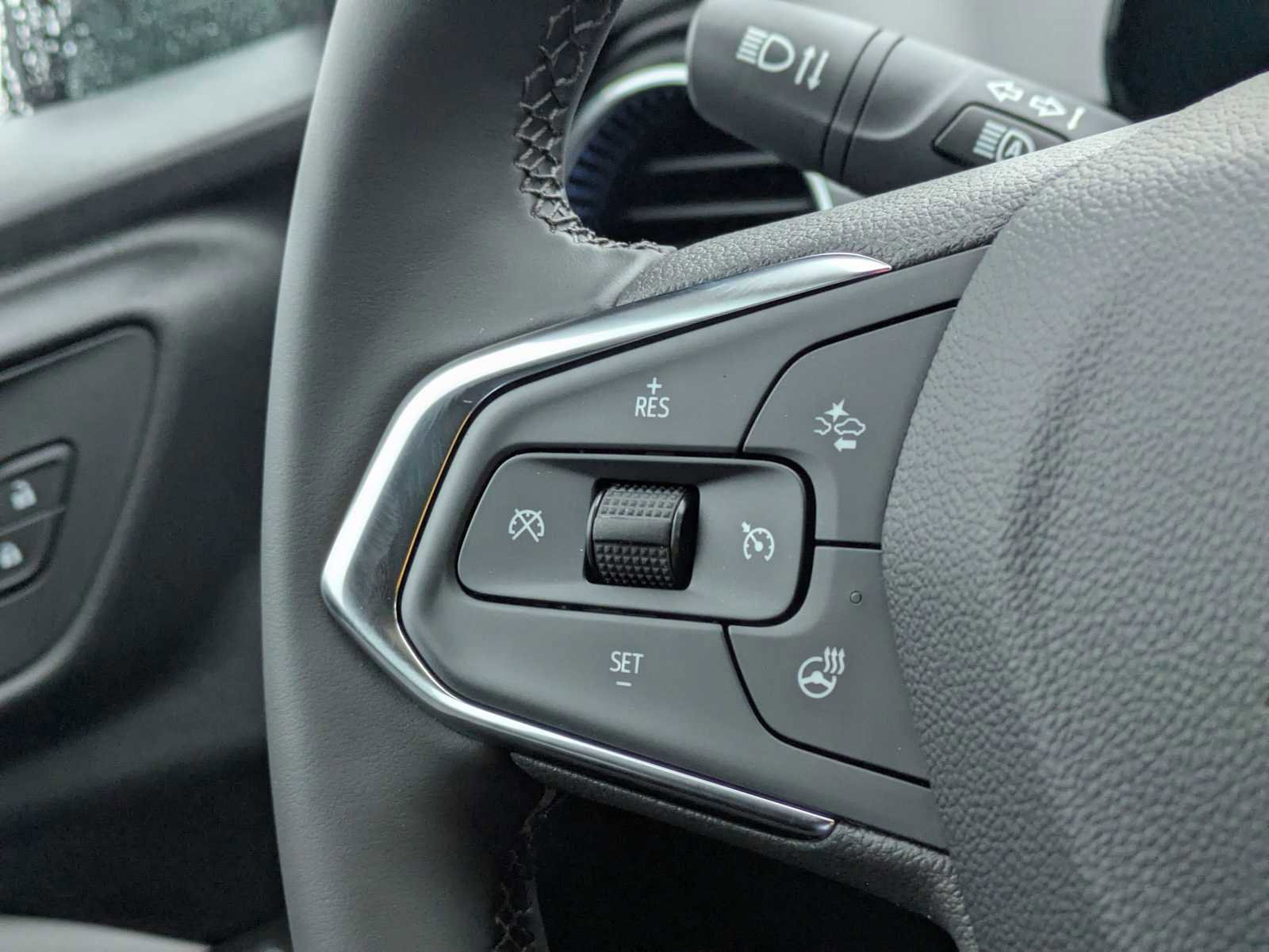 New 2026 Chevrolet Trax LT FWD image 24