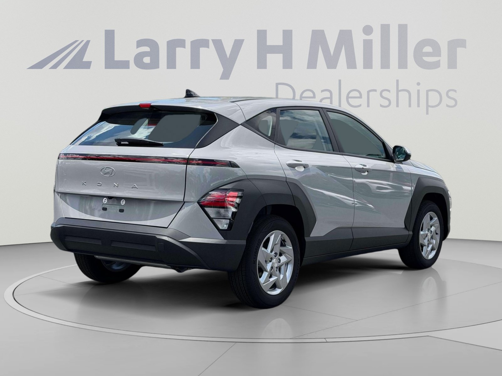 New 2027 Hyundai Kona SE FWD image 7