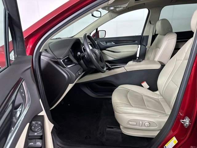 Used 2019 Buick Enclave Essence image 11