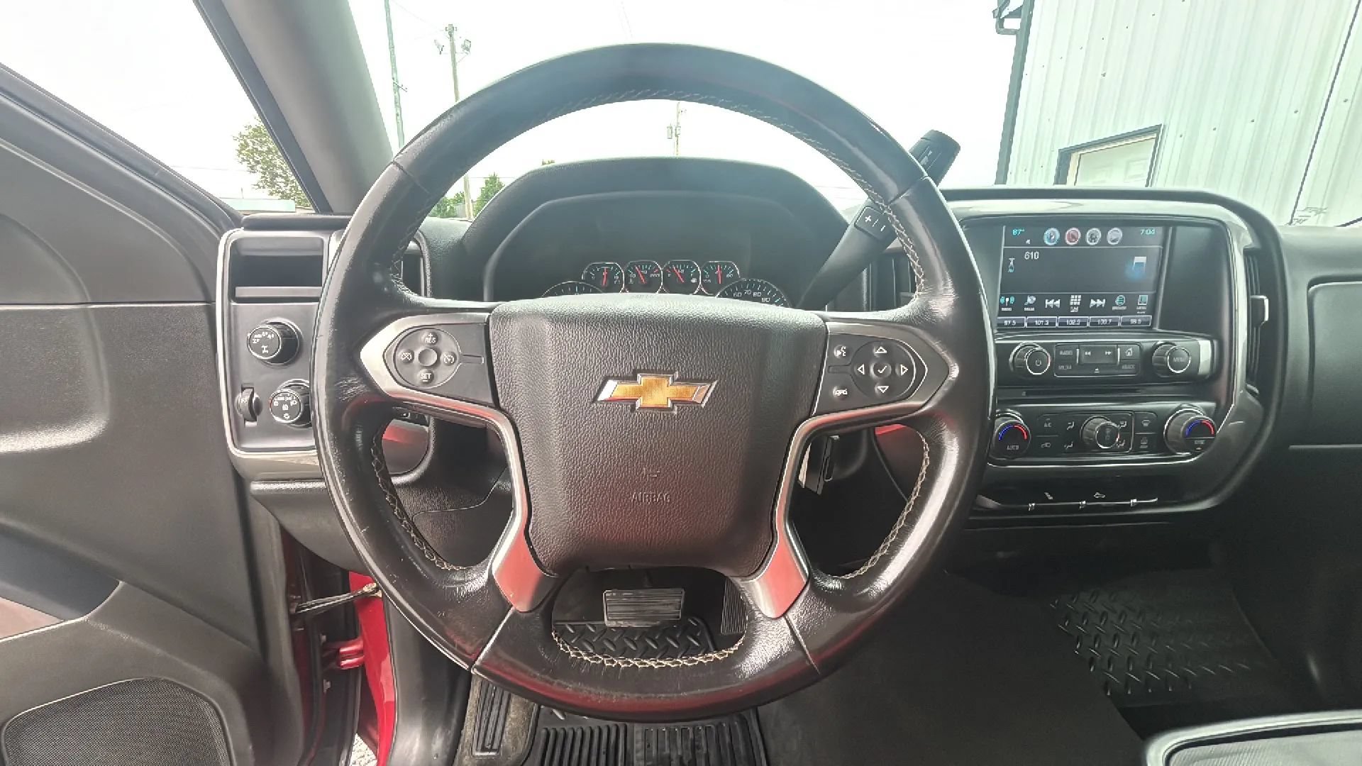 Used 2018 Chevrolet Silverado 1500 LT w/ All Star Edition AWD/4WD image 21