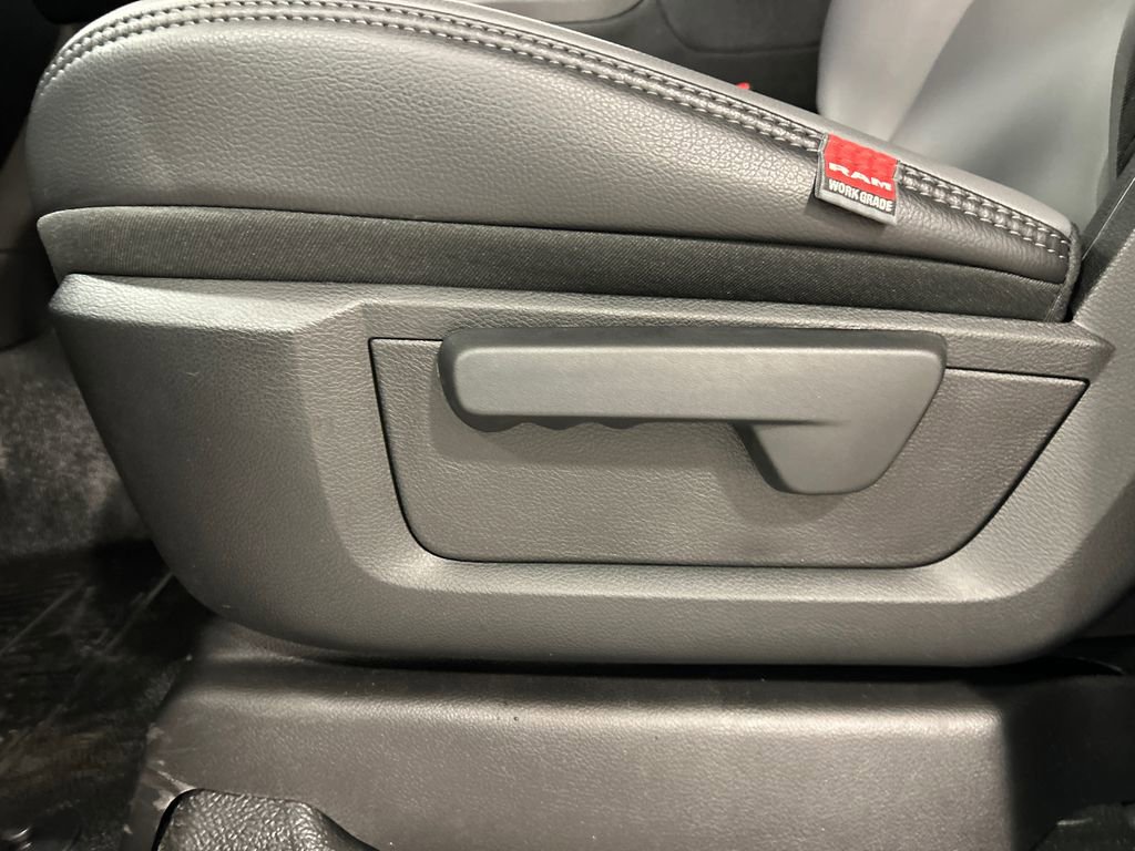 New 2026 RAM 3500 Tradesman image 16