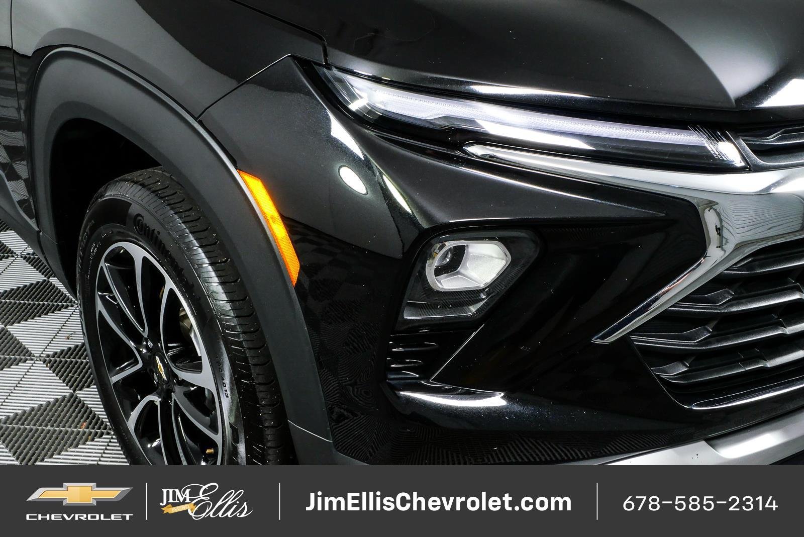 Certified 2025 Chevrolet TrailBlazer LT AWD/4WD image 33