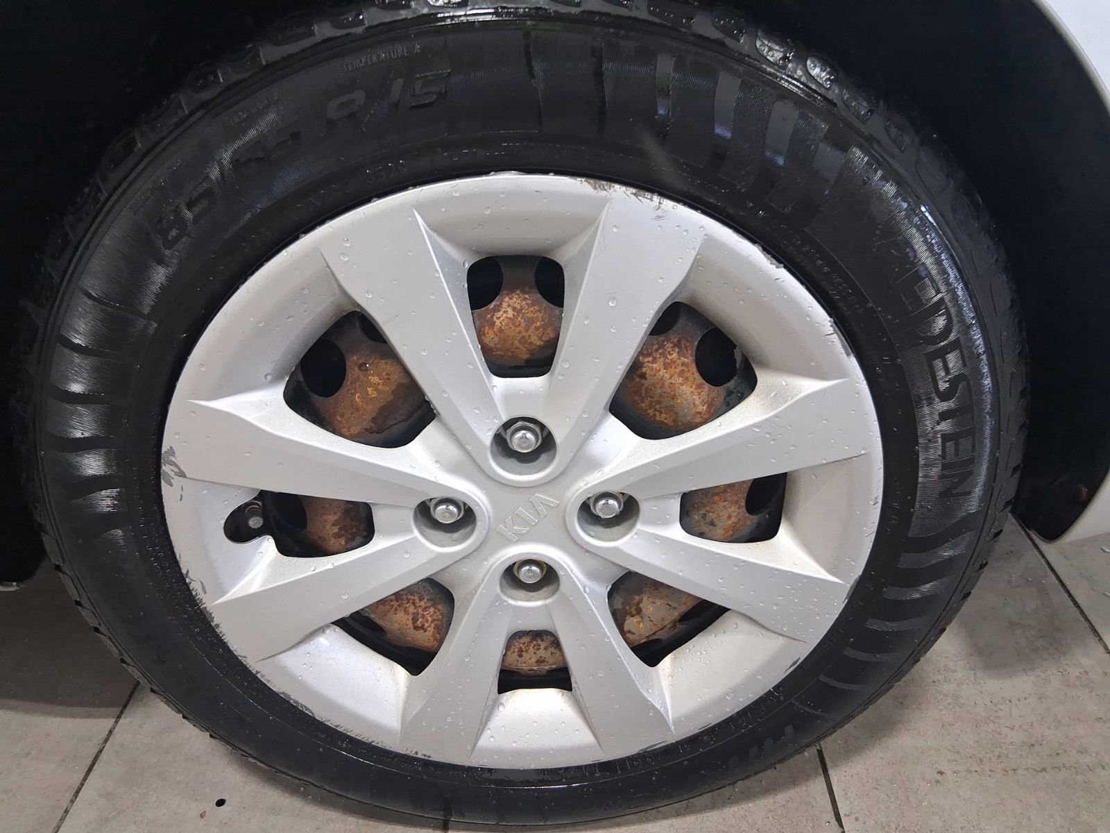 Used 2017 Kia Rio LX w/ Power Package FWD image 9