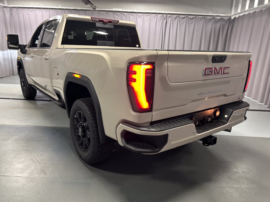 New 2026 GMC Sierra 2500 AT4 w/ AT4 Premium Plus Package AWD/4WD image 5