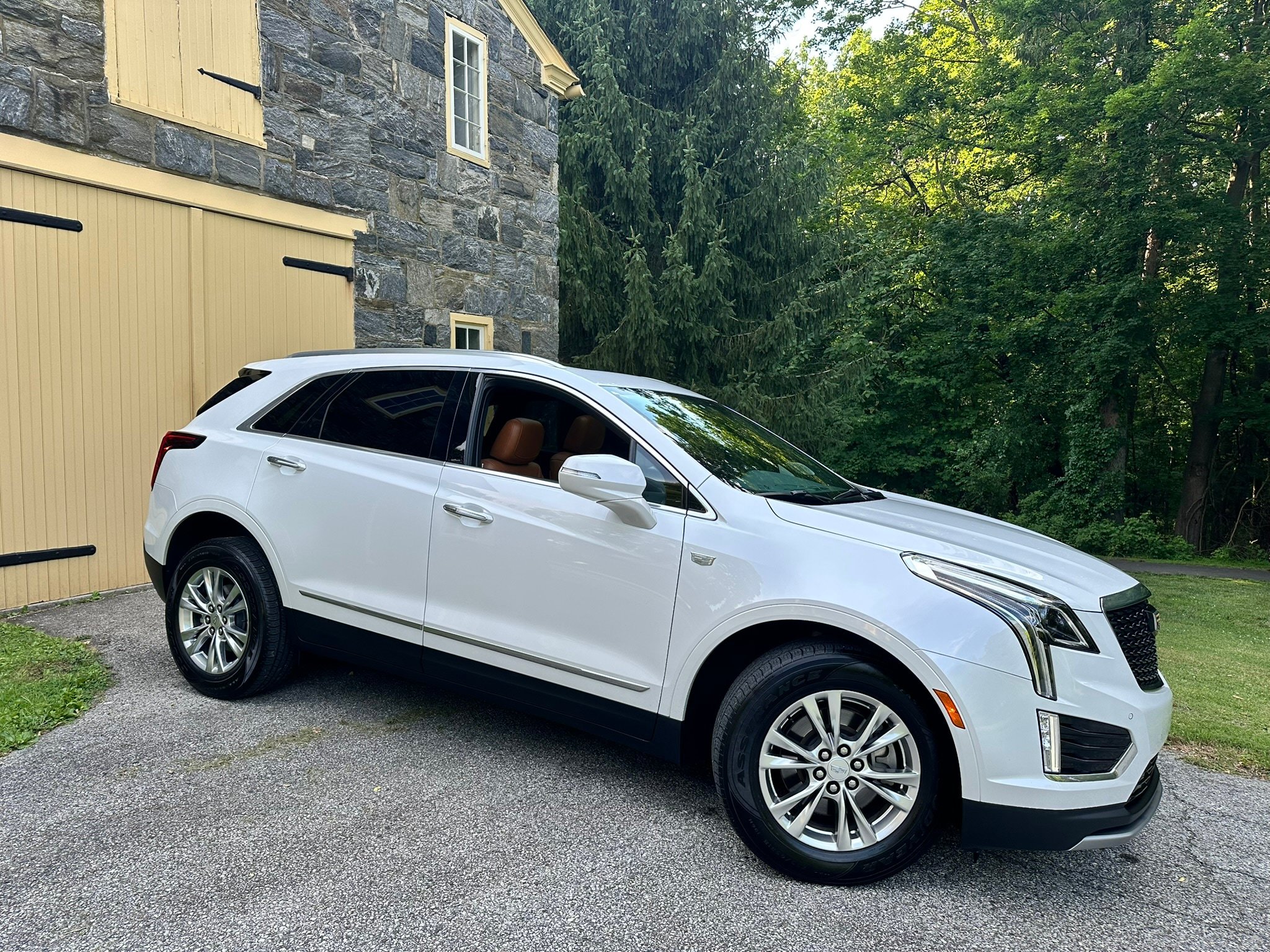 Used 2020 Cadillac XT5 Premium Luxury AWD/4WD image 1
