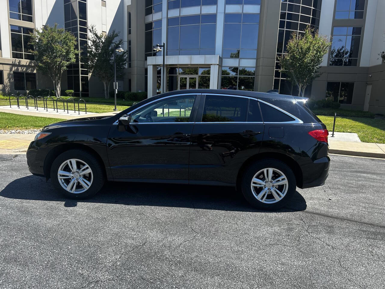 Used 2014 Acura RDX AWD image 3