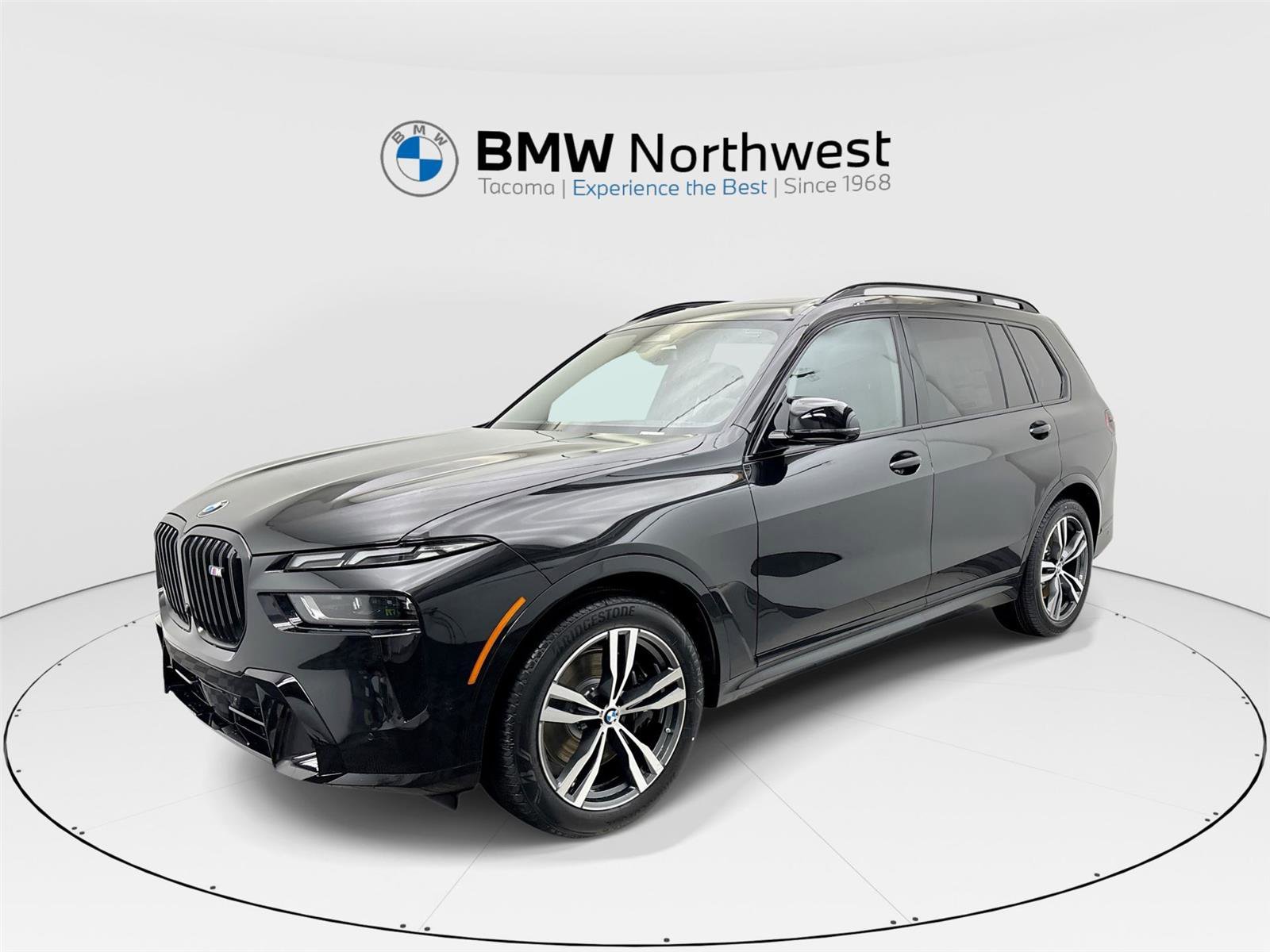New 2026 BMW X7 M60i image 1